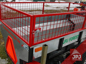 Raised sideboard trailer