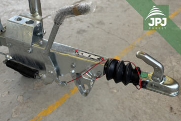 4-wheel overrun brake Knott